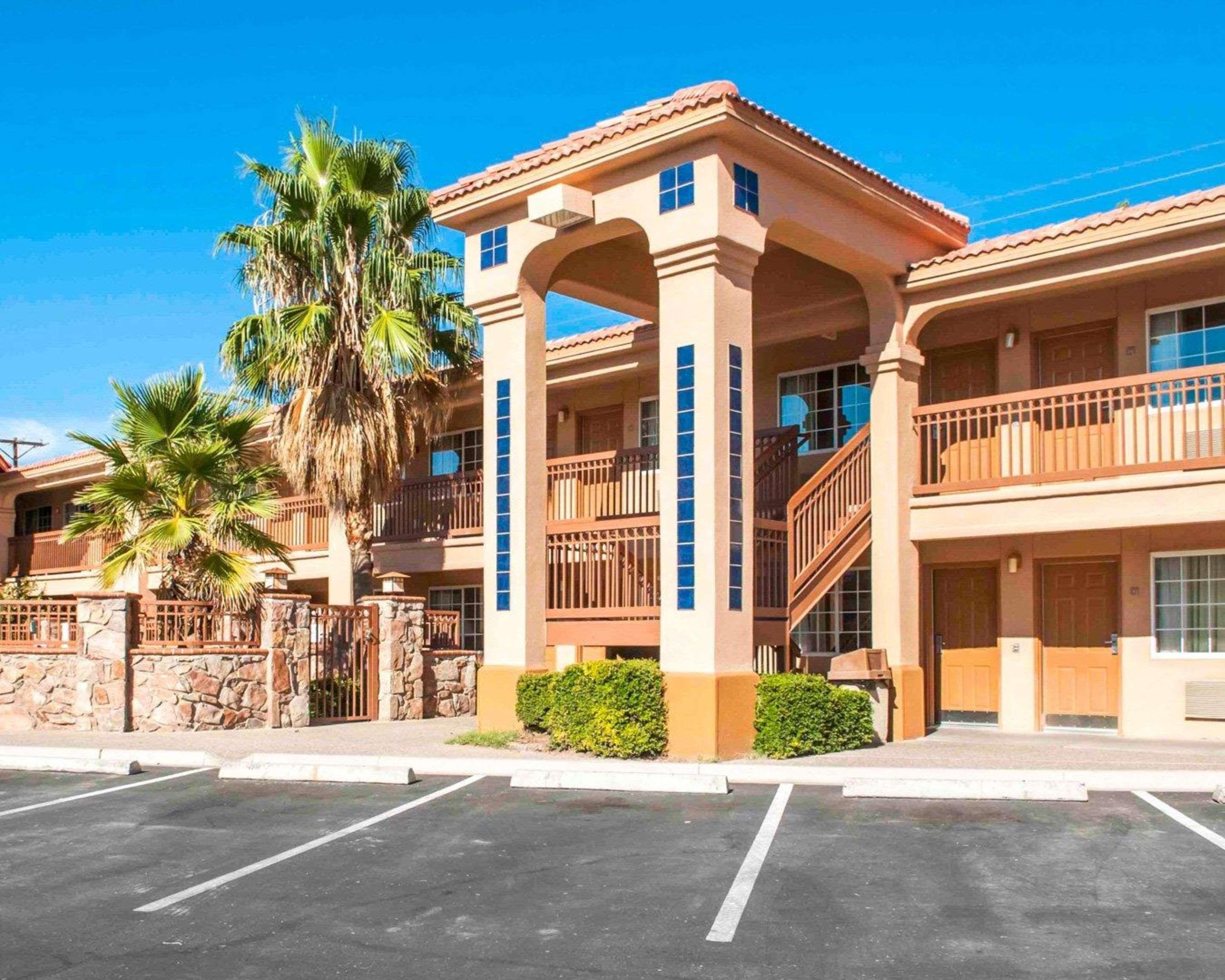 Quality Inn & Suites Las Cruces - University Area מראה חיצוני תמונה