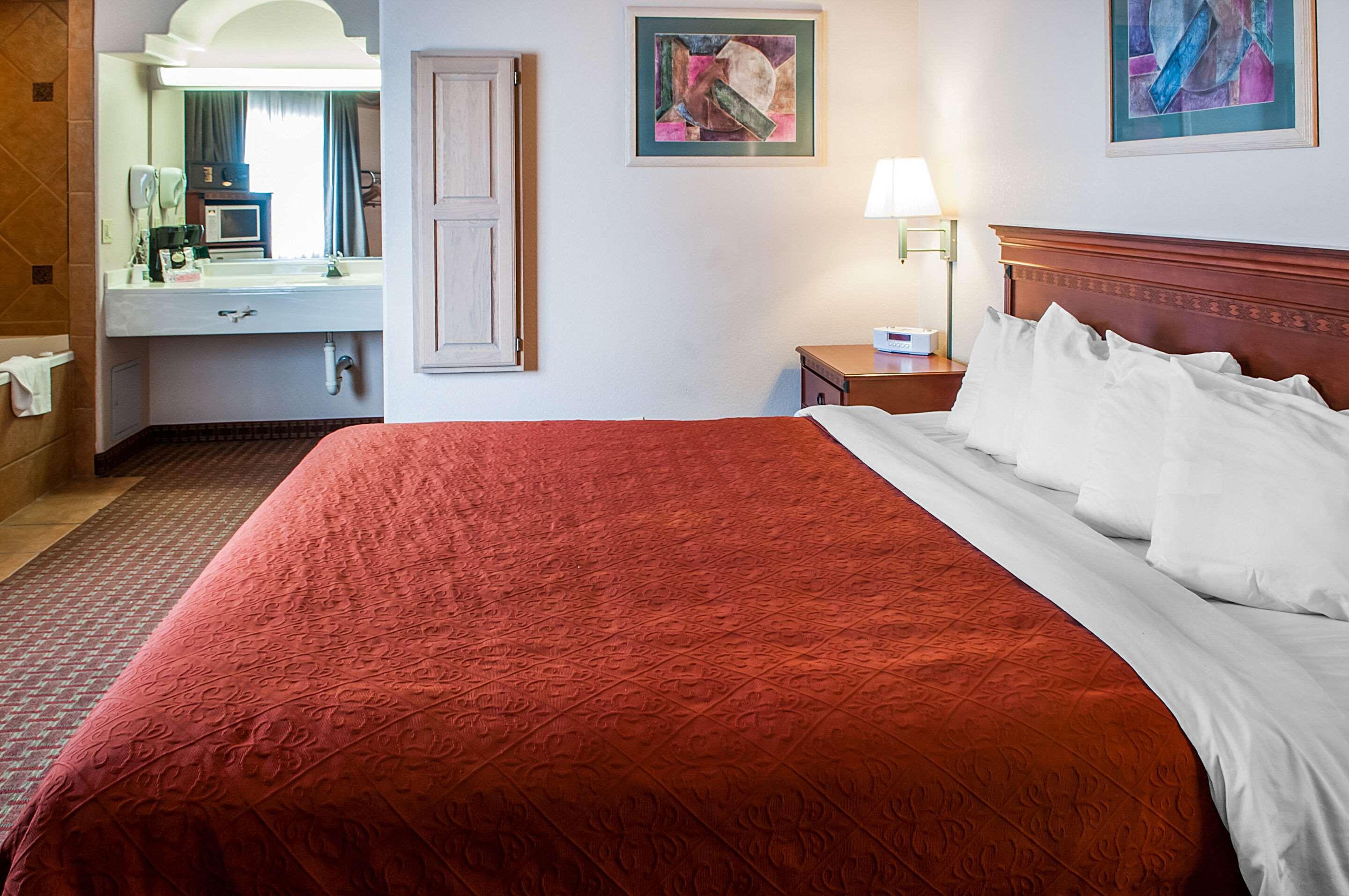 Quality Inn & Suites Las Cruces - University Area מראה חיצוני תמונה