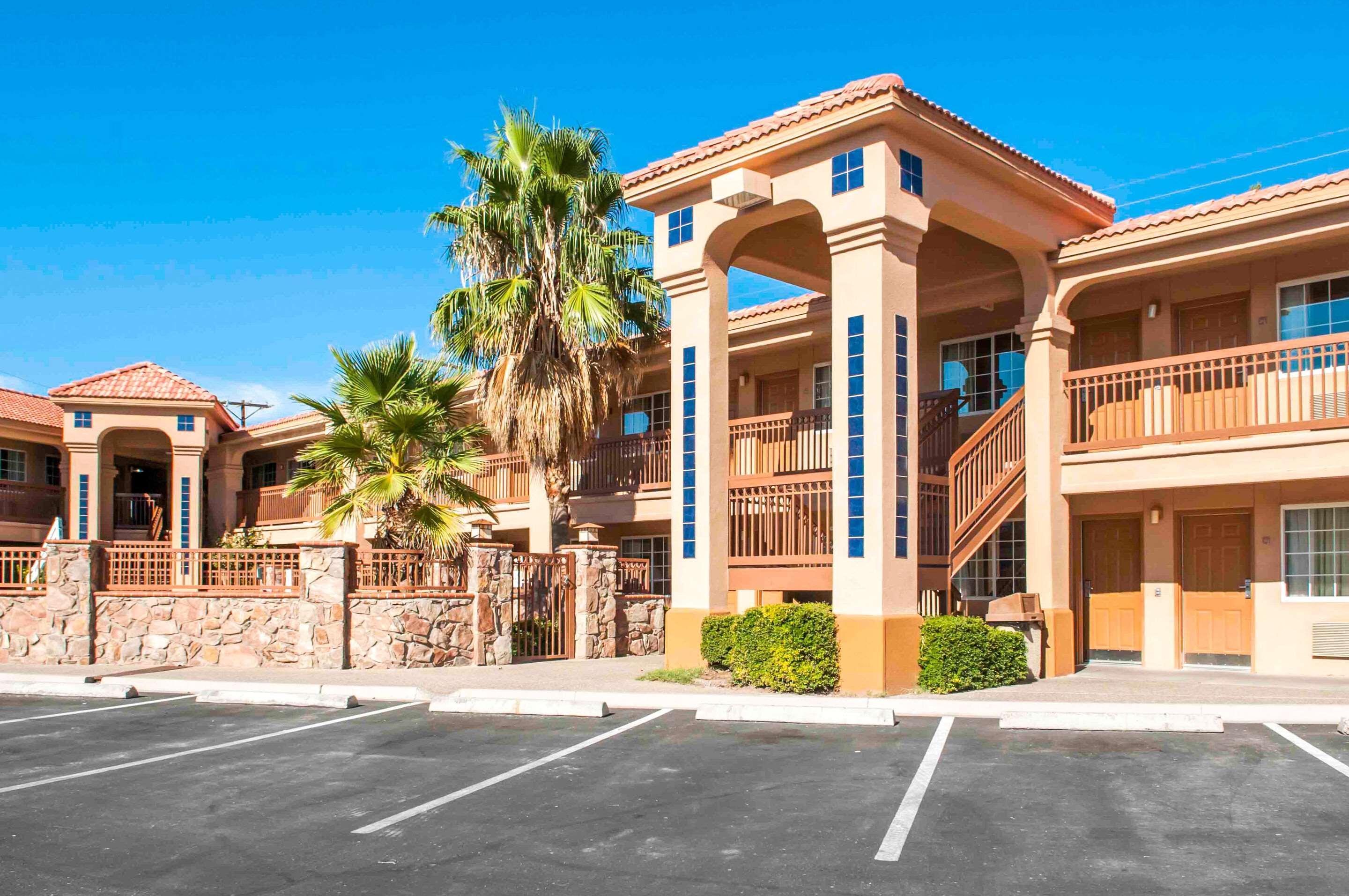 Quality Inn & Suites Las Cruces - University Area מראה חיצוני תמונה