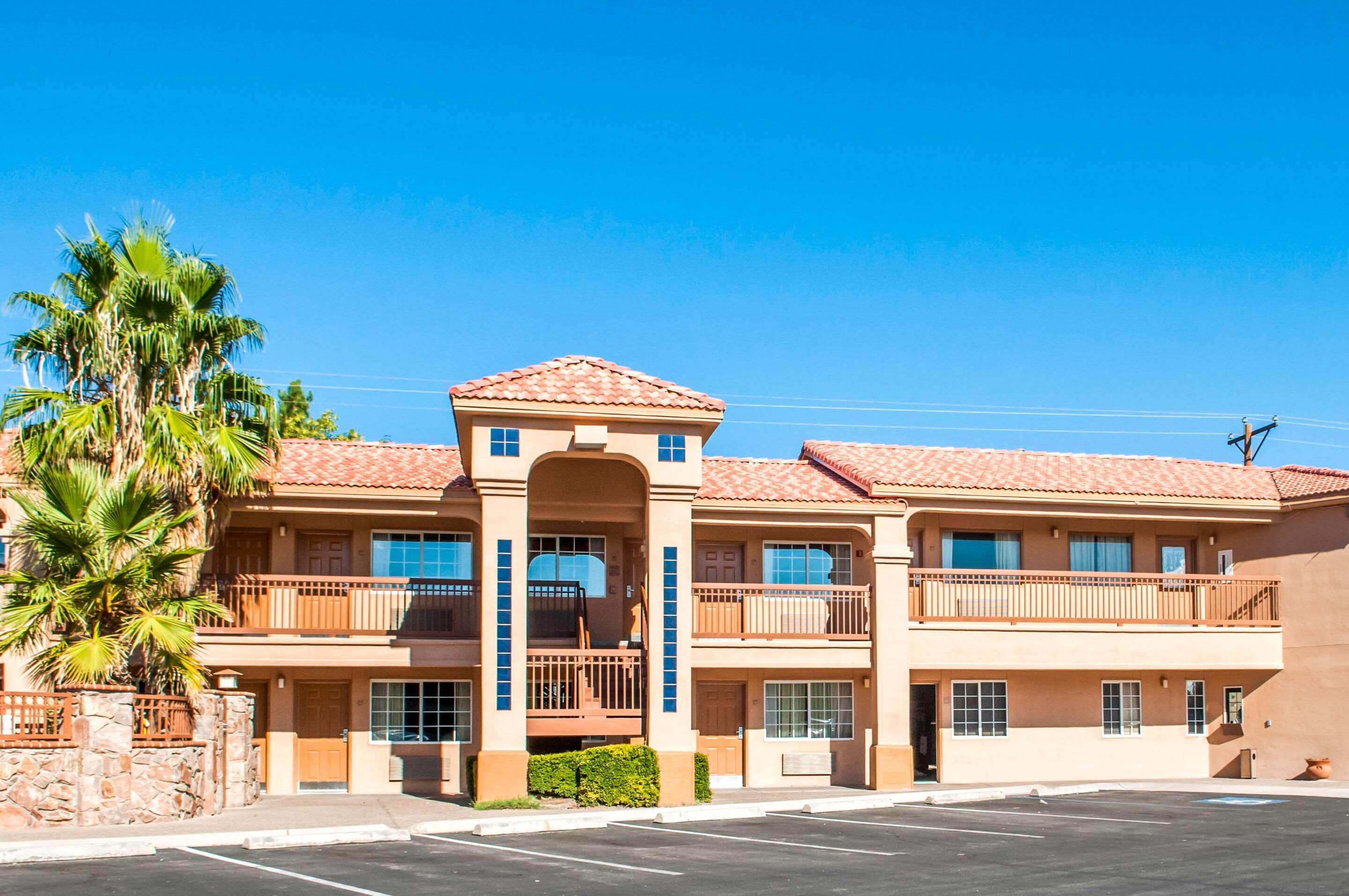 Quality Inn & Suites Las Cruces - University Area מראה חיצוני תמונה